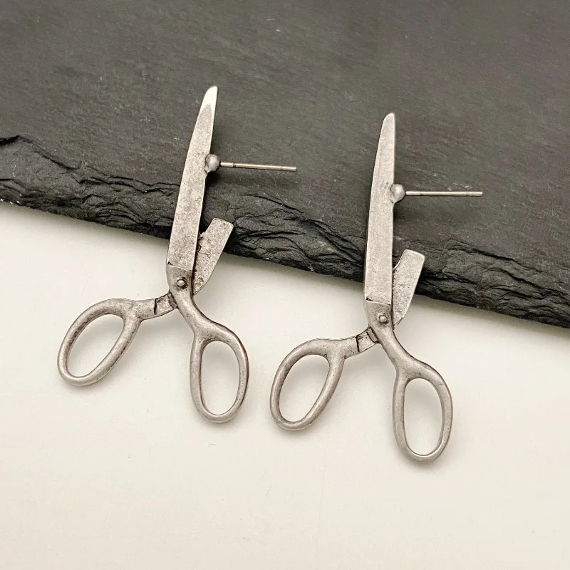 Fashion Creative New Retro Scissors Ear Studs for Women Personalized Women Hip Hop Rock Party Holiday Gift Perforated Earrings - Image 7