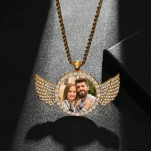 Customized Photo Fashion Necklace Crystal Angel Wing Baby Mom Dad Family Anniversary Gift Personalized Cabochon Pendant Necklace
