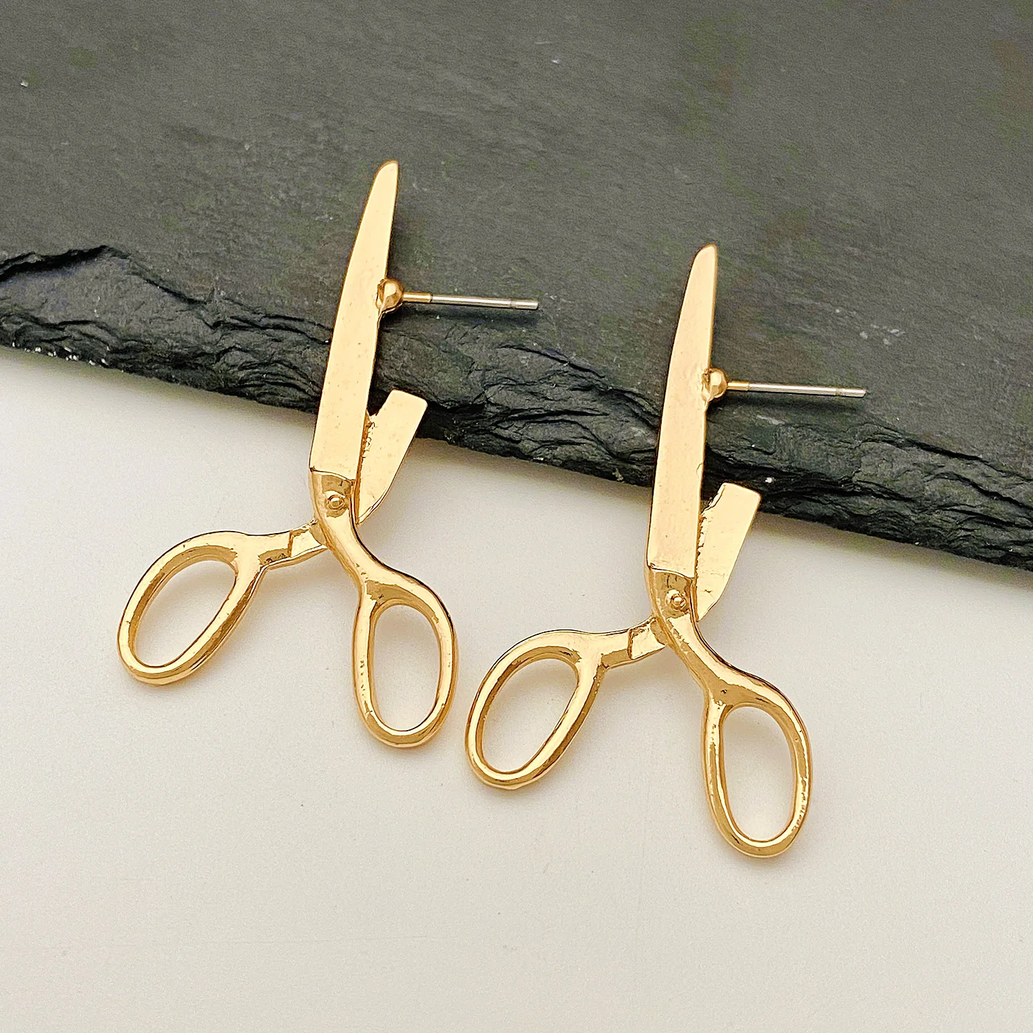 Fashion Creative New Retro Scissors Ear Studs for Women Personalized Women Hip Hop Rock Party Holiday Gift Perforated Earrings - Image 9